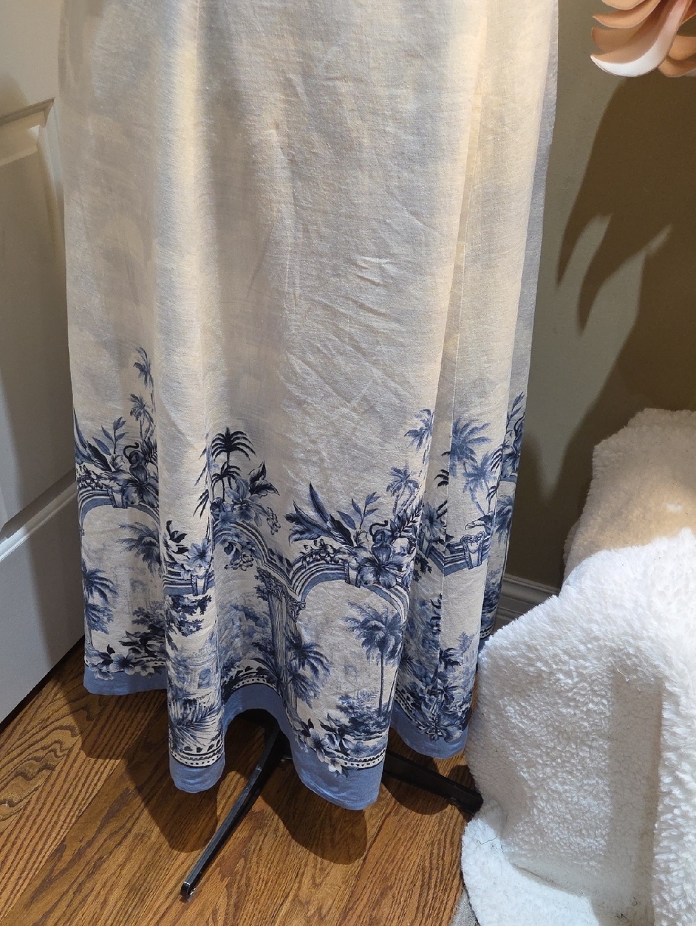 Nwt 8 & 6 & 4 Rachel Zoe White Linen Maxi Dress with Blue Scenic Hem - Picture 10 of 16